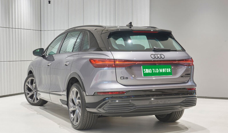 
								Audi Q5 e-tron 2024 New electric vehicle smart full									