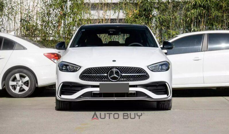 
								Mercedes-Benz C-Class 2024 full									