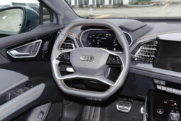 
										Audi Q4 e-tron full									