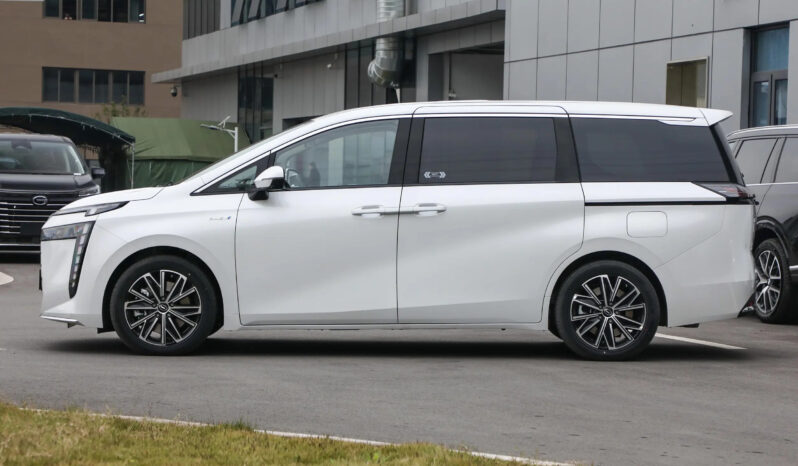 
								GAC Trumpchi E8 PHEV full									