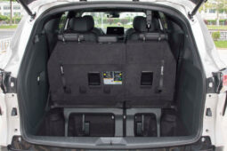 
										Toyota Sienna full									