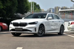 BMW i5 2024