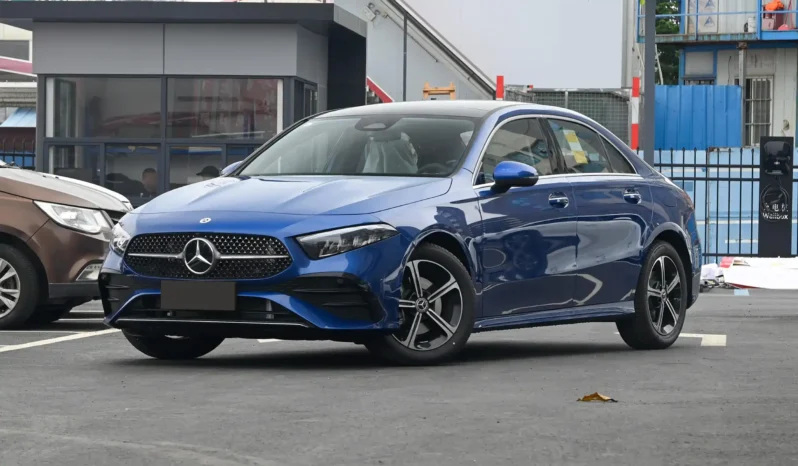 
								Mercedes-Benz A-Class full									