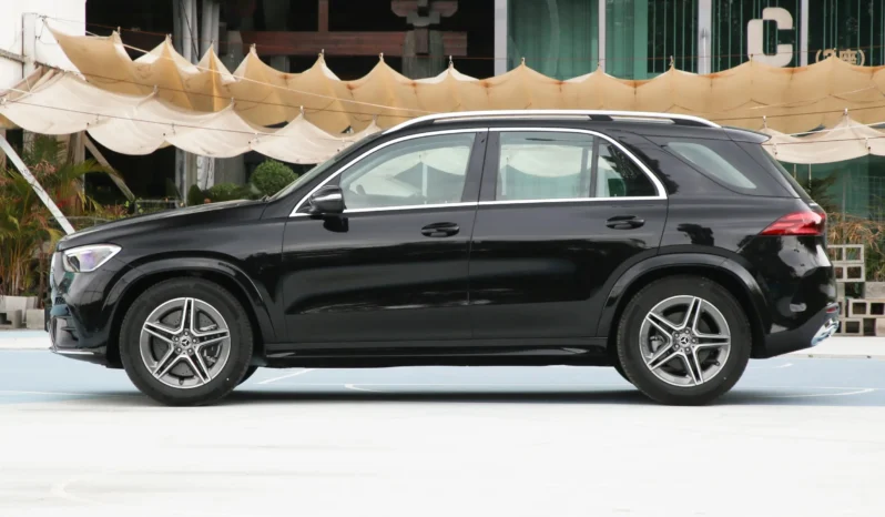 
								Mercedes-Benz GLE full									