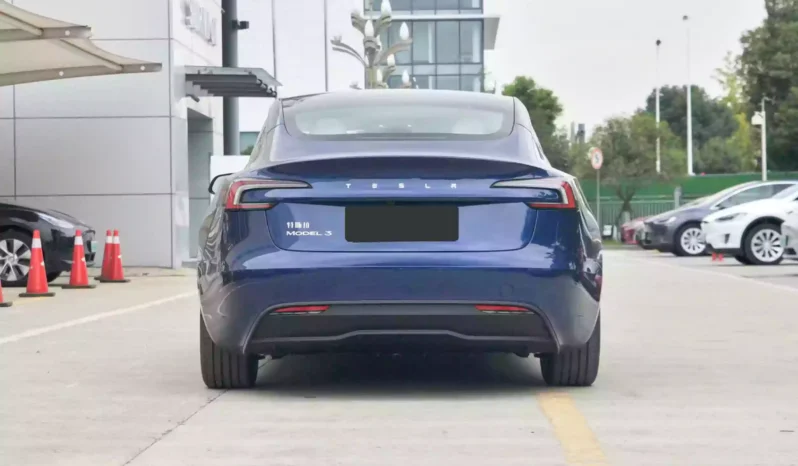 
								Tesla Model 3 2023 full									