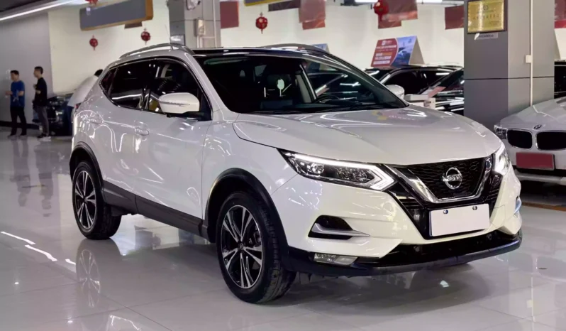 
								Nissan Qashqai full									