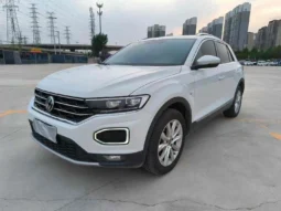 
										Used Volkswagen T-Roc 2022 full									