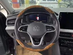 
										Volkswagen Tiguan L 2022 full									