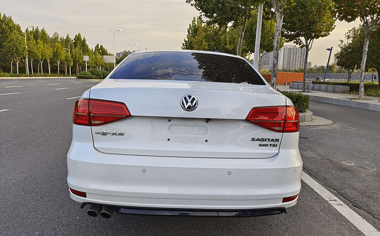 
								Used Volkswagen Sagitar 2018 full									