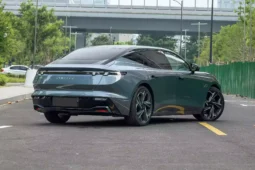 
										Lynk & Co Z10 full									